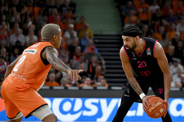 建设上做足 建设上做足